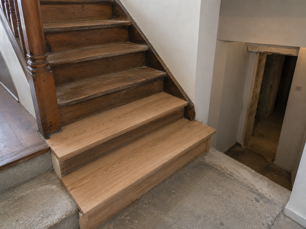 Prolongement d'un escalier vers le bas