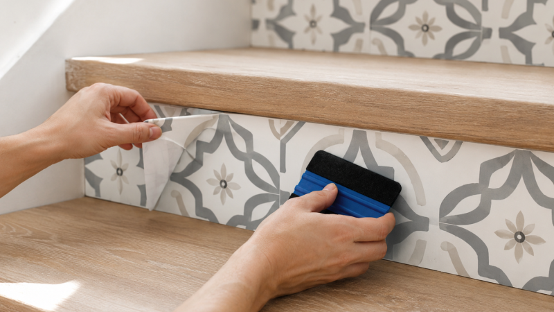 Application de sticker pour escalier